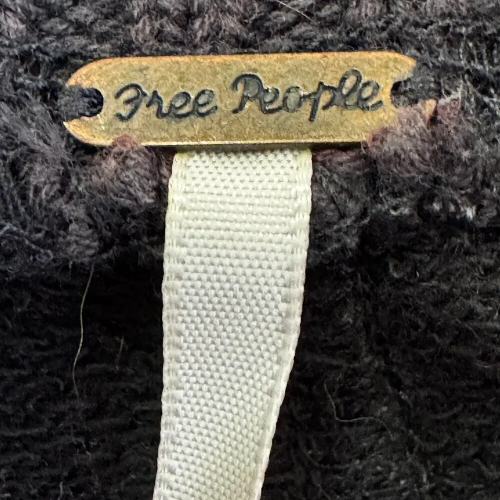Free People Pretty Rad Sweater Graphite Black Round Neck Crochet Lace Goth Med